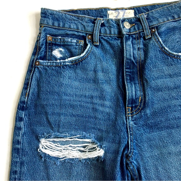 We The Free People Rita Crop Destroyed Ripped High Rise Raw Split Hem Jeans 27 - Picture 11 of 17